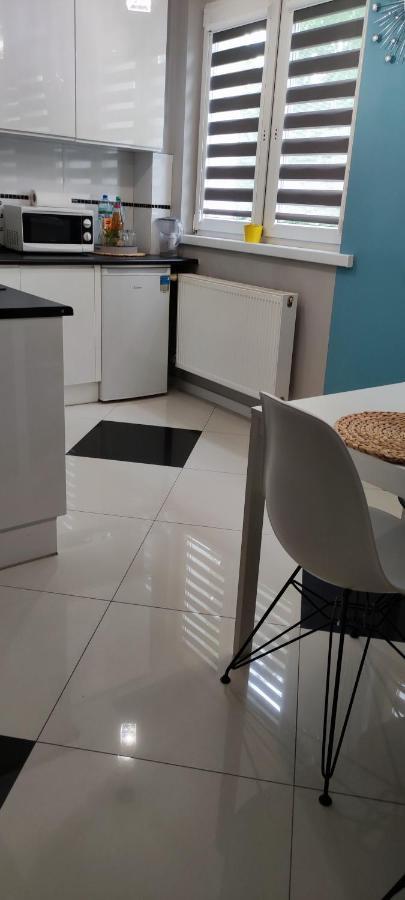Apartament 25 Plock Bagian luar foto